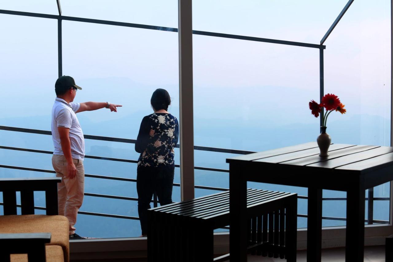 Forest County Hotell Munnar Exteriör bild